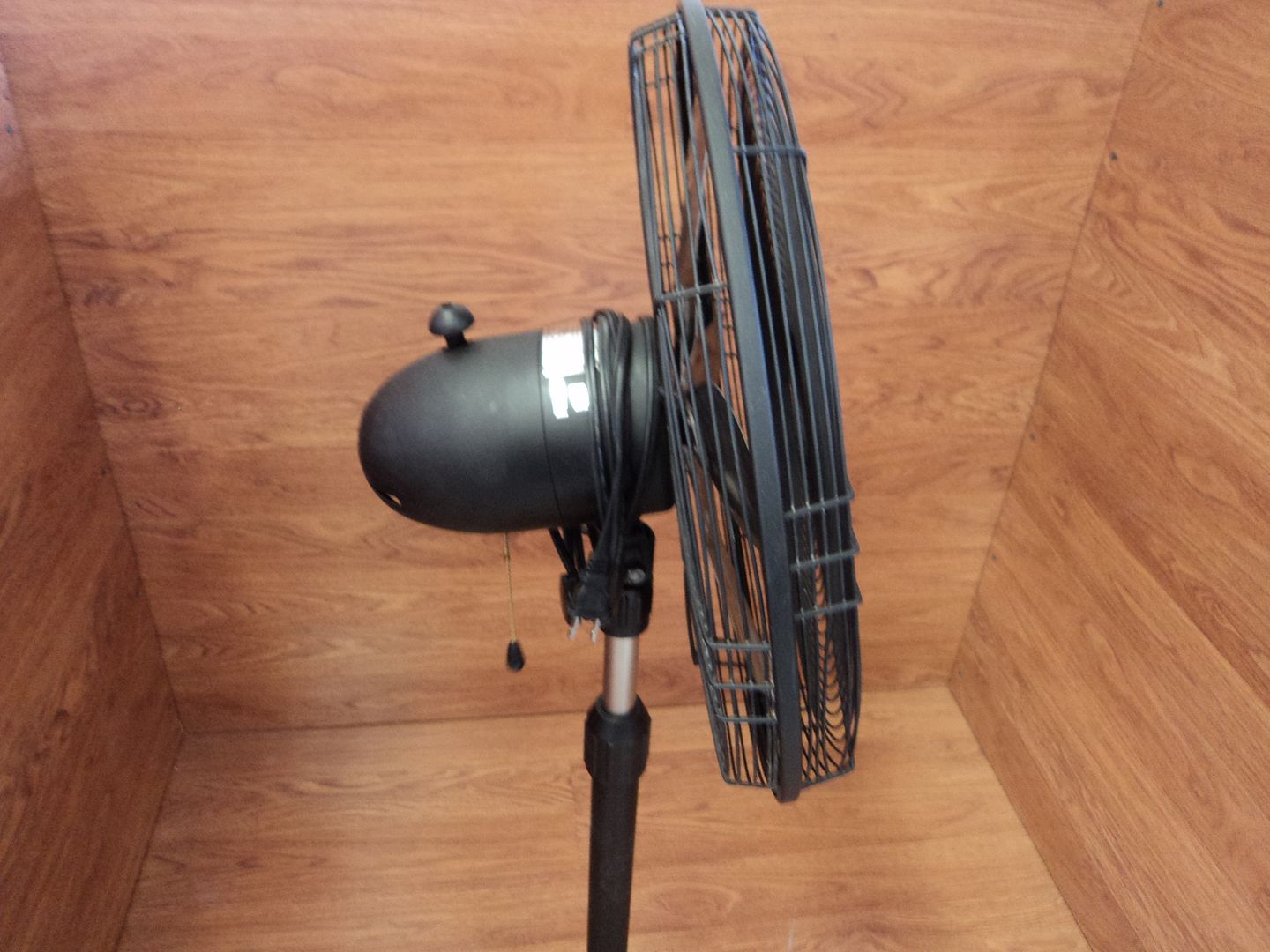 Hampton Bay 16Inch Cooling Floor Fan Black DRF16BK eBay